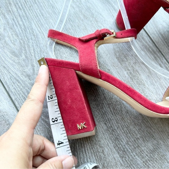 Michael KORS Francine Block Heel Strappy  Sandal in scarlet - Picture 12 of 15